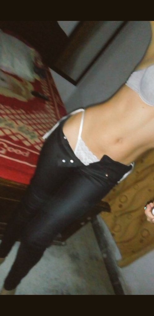 BBbby80's tweet photo. مساء الورد حبايبي
من يسهر معي كام
يسوي اعاده وتعال خاص https://t.co/xbTLTuXSOy
