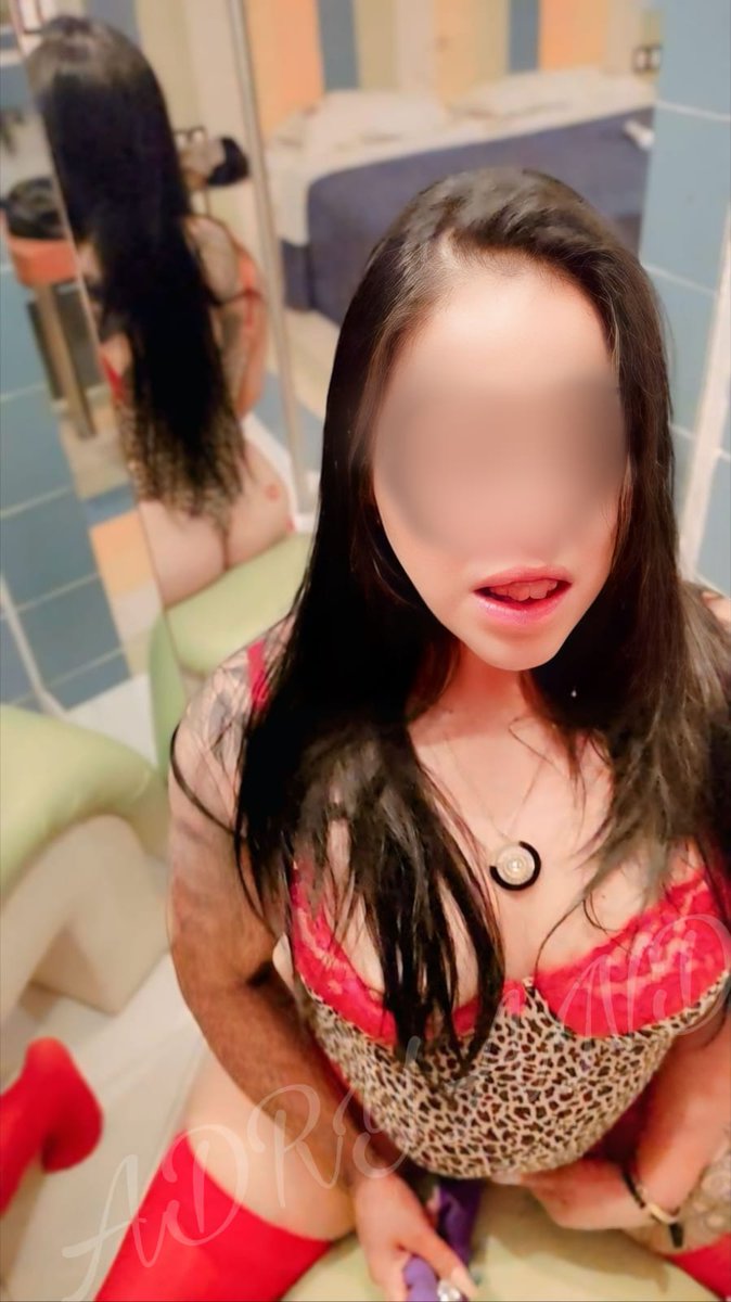 Queremos toda una sesión con acompañantes quien dice yo 😈
Manda DM