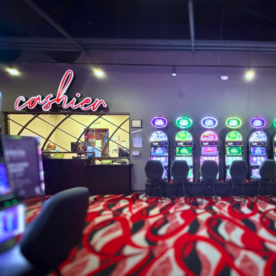 If YOU won $2,500 in cash TONIGHT... how would you use it? 💬🤔
A.) Pocket it and RUN 🏃
B.) Pocket a little and PLAY 💰
C.) Pocket nothing and play it ALL! 🎰
✨ LAST CHANCE TO KLINKO IN THE NEW YEAR! ✨