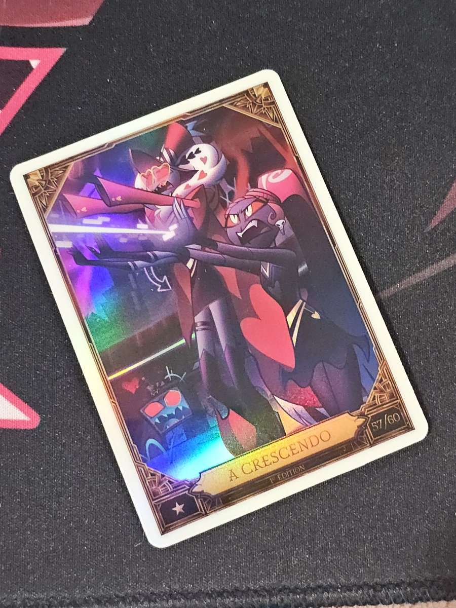 JFoxxarts's tweet photo. This was unexpected but I got an OPTICHROME CARD! I didn't see anyone with the HEAR MY HOPE CARD YET SO YEA!! https://t.co/IcCHxP5xBs