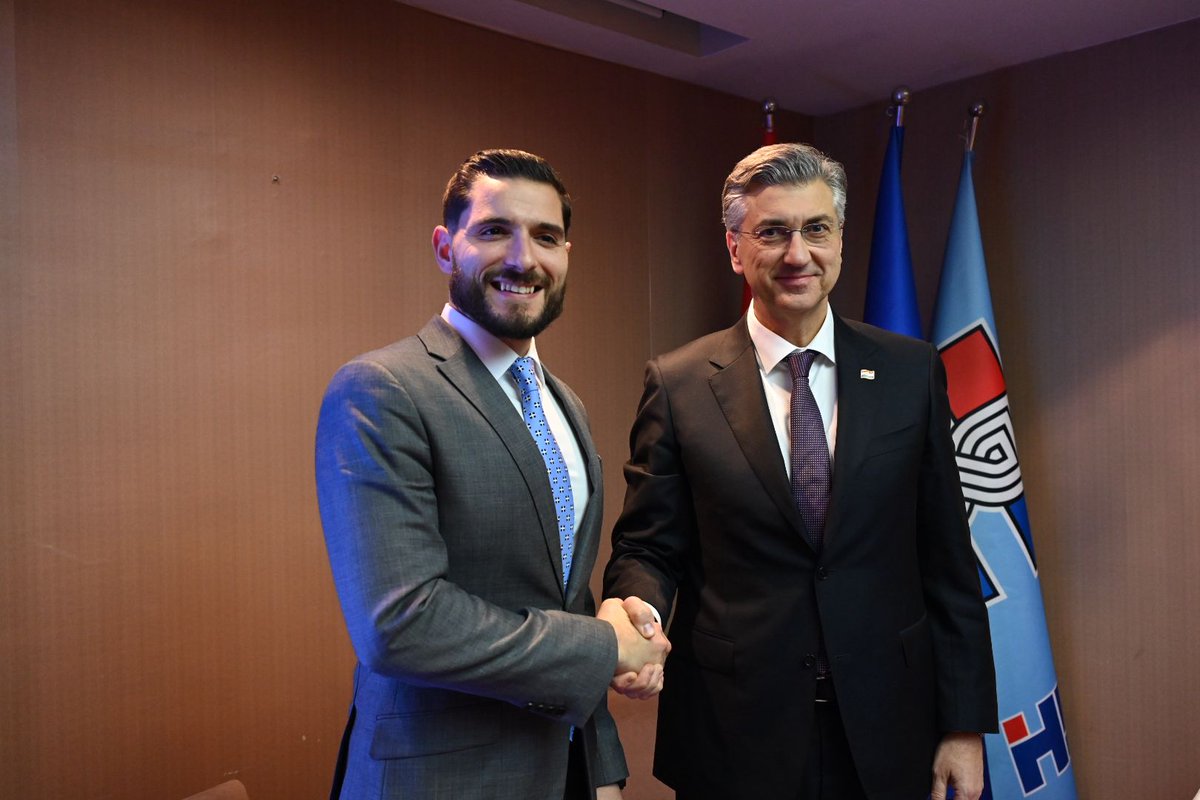 Alex Borg tweet media