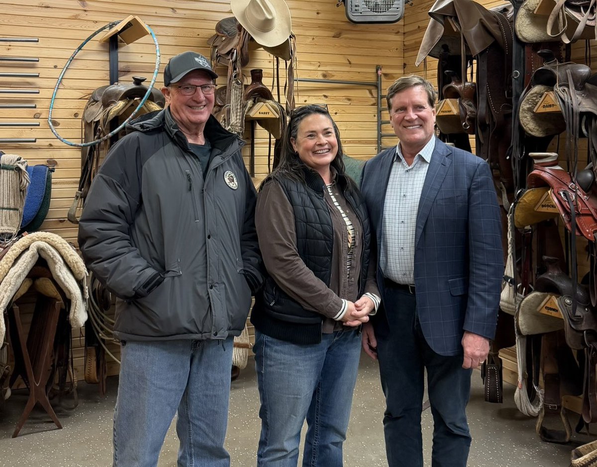 tomfornd's tweet photo. Need help with your community or business.
Visiting Horace’s City &amp; legislators, speaking to the Minnkota board,Home on the Range in Sentinel Butte,  Medora &amp; Bismarck Pat Traynor &amp; legislators at special session last week
Tom Campbell USDA Rural Dev Director. 
701-877-0461 https://t.co/bb7w6kvisK