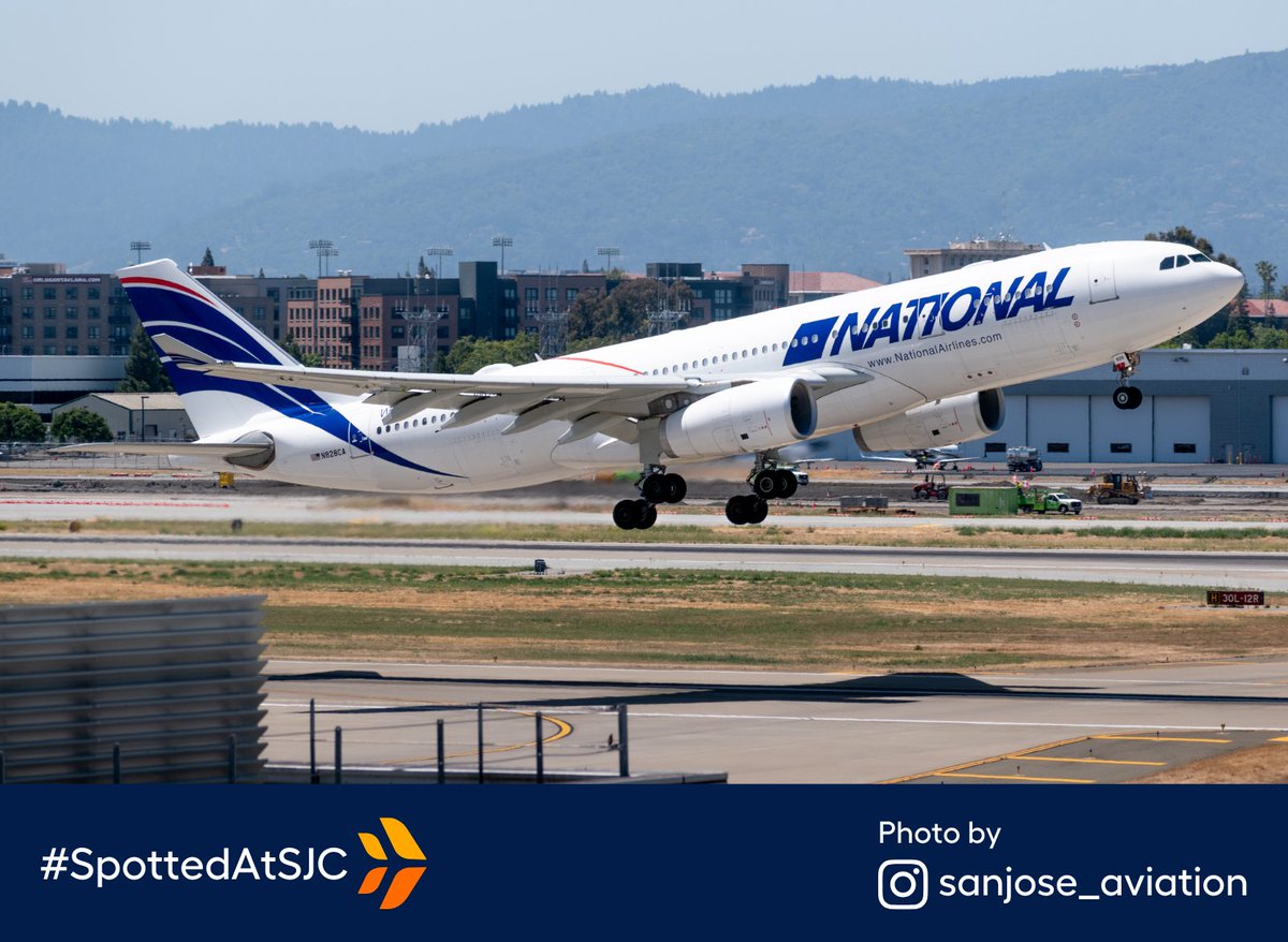 FlySJC's tweet photo. "DeBร TiRAR MรกS FOToS (de aviones)" -Bad Bunny on the airfield, probably #SpottedAtSJC https://t.co/jHGJABwCks
