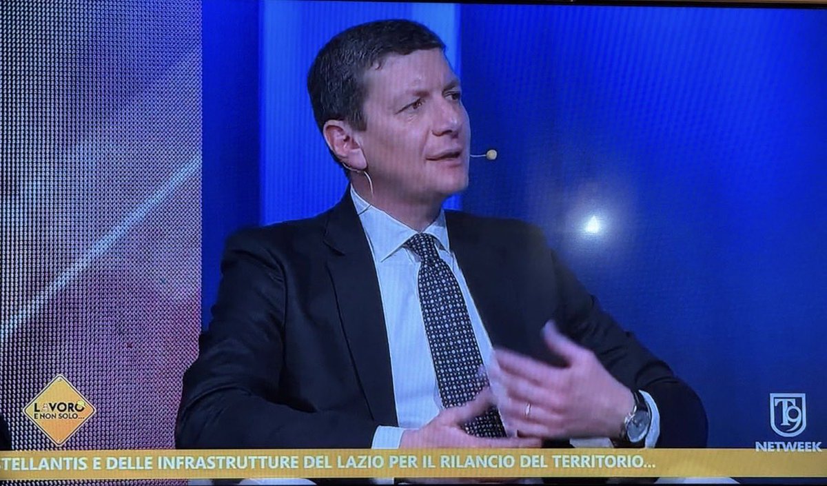 Cisl_Lazio's tweet photo. Enrico Coppotelli ospite della trasmissione “Lavoro e non solo” 
su T9 Lazio TV. 
“La situazione dello stabilimento Stellantis di Cassino è critica, poi chiediamo di far decollare le opere infrastrutturali solo così il Lazio potrà aprirsi al futuro infine il lavoro e la persona”. https://t.co/8M6NWbAcVI
