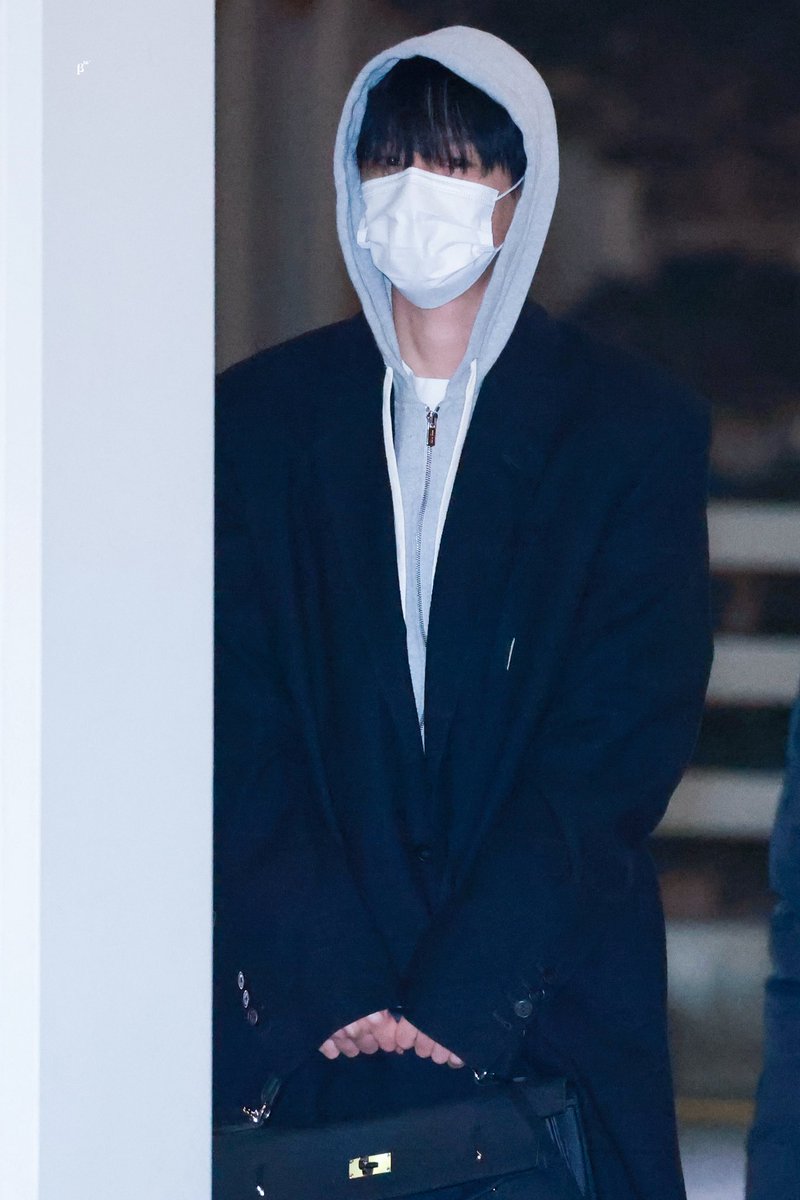 Berryyu56 tweet media