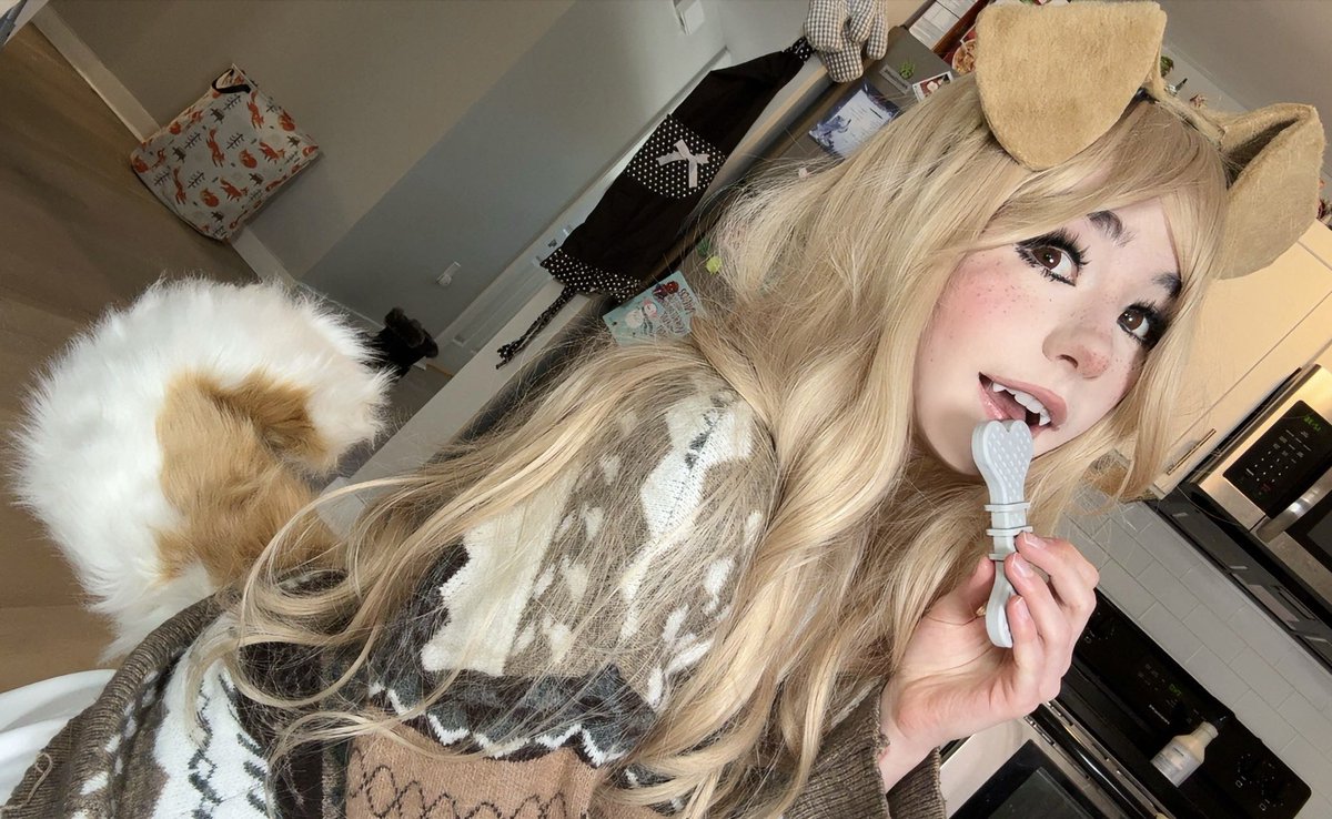 wuff! (the tail is robotic and wags on its own btw)