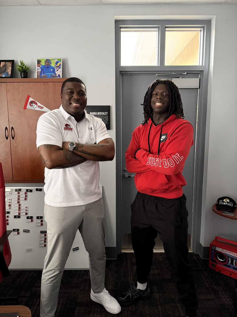 Official visit…these three gone be hard to beat!  #oldpair #newpair