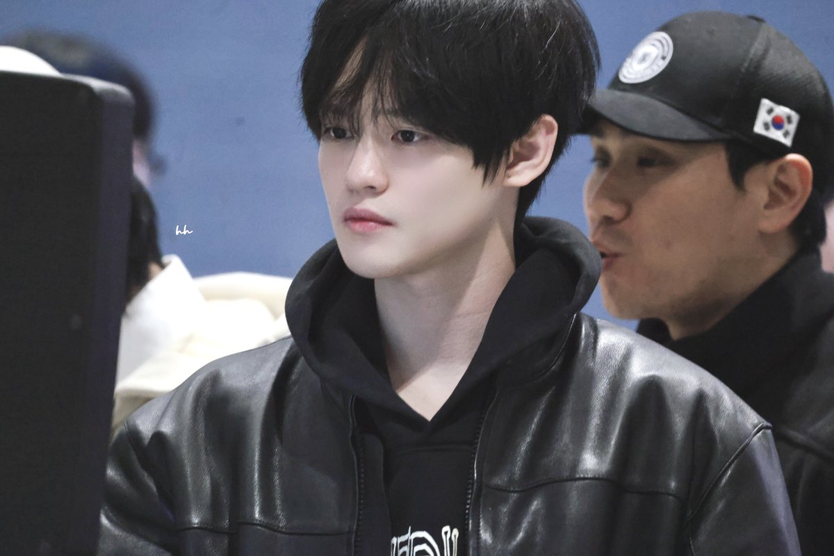 _Fleur1122's tweet photo. 260131 ICN🛫 

#천러 #CHENLE #辰乐 
#NCT #nctdream https://t.co/Ve2fM4GPng