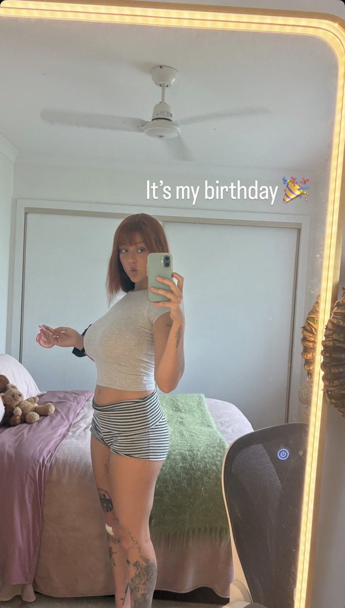 Sabrina Nichole tweet media