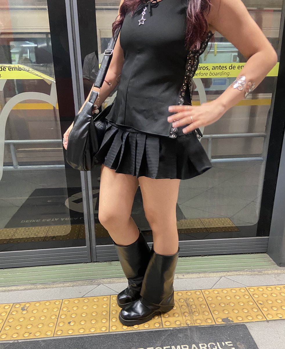 anah morango 🍓 tweet media