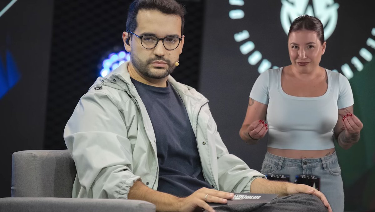 AcervoFogueta's tweet image. Fim da thread com essas lindas imagens.
@mariafogueta a make ta belissima