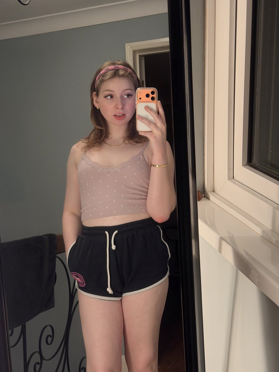 Alice💗 tweet media