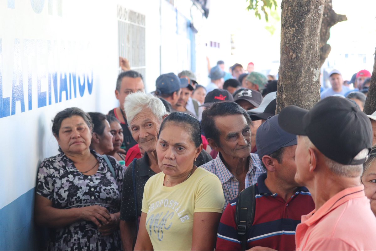 El encuentro de llevó a cabo en la sede departamental del PCN, ubicada en el cantón El Tablón, distrito de El Paraíso.