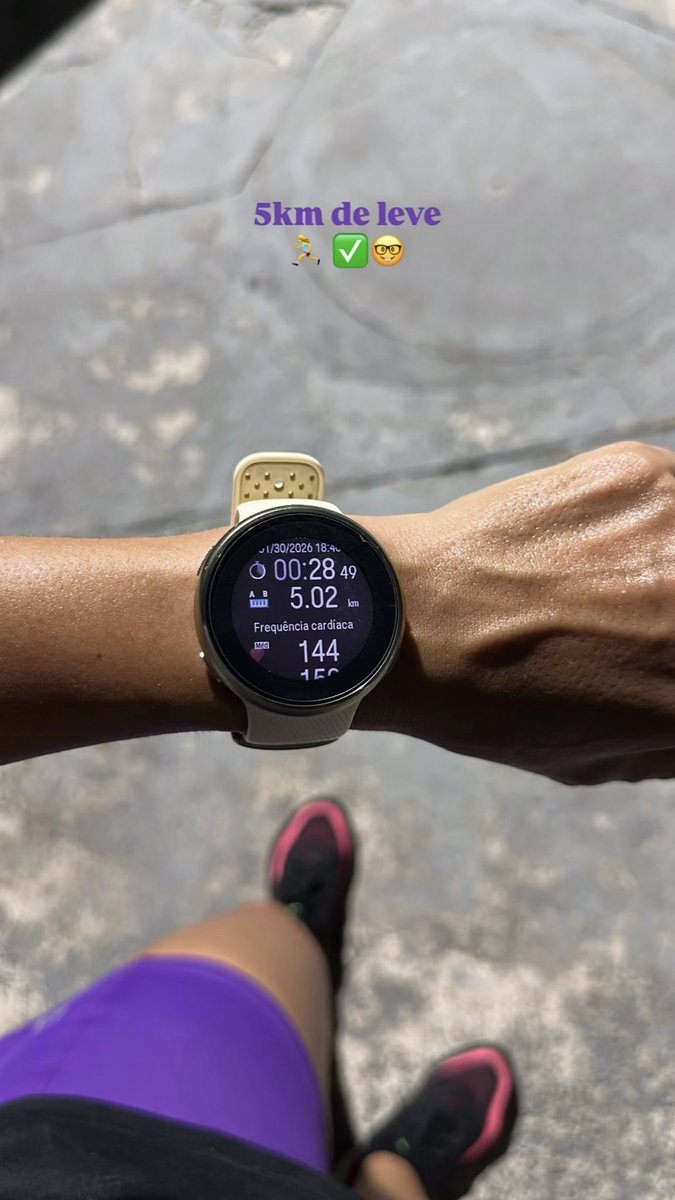 LARISSA SANTIAGO tweet media