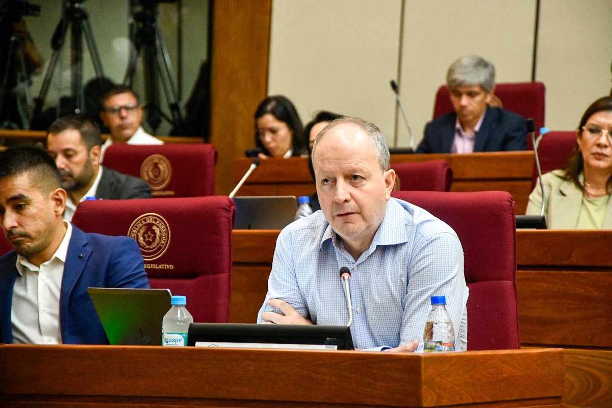 raulatorre's tweet photo. La apertura, el diálogo y la escucha activa son fundamentales para los procesos de transformación.
Realizamos la audiencia pública sobre el proyecto de Reforma de la Caja Fiscal. https://t.co/68B2NoZRh3