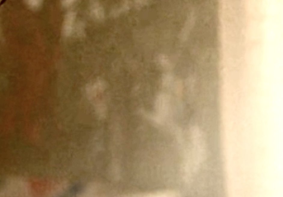 lilli_elif's tweet image. No it is yellow and blue, but it’s literally in the wrong place. The first left corner is supposed to be blue. It’s yellow. I tried to draw (I can’t draw 💔) it in so you could see it better. This is crazy and DEFINITELY intentional. #paintinggate #conformitygateً