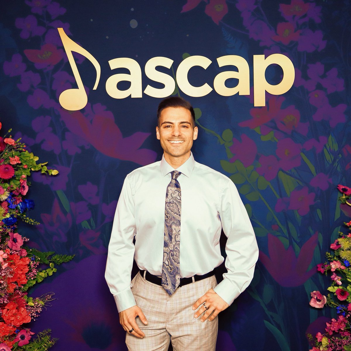 M I C H A E L  M O T T tweet media