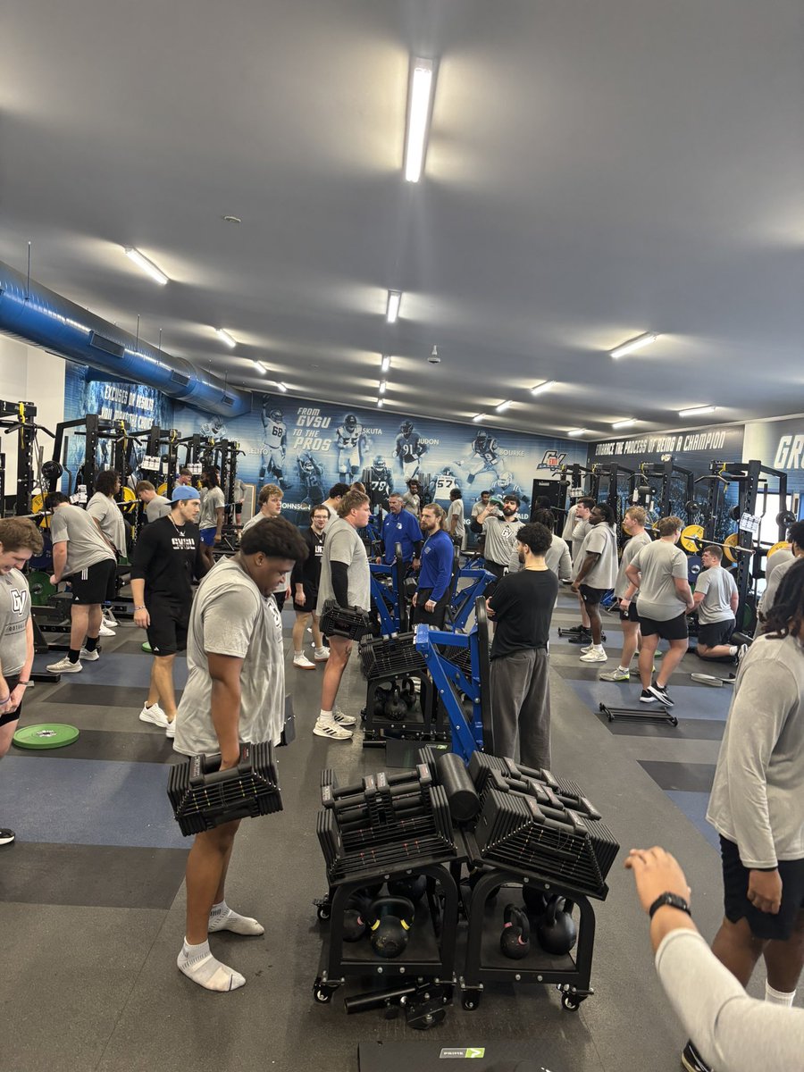 🏈Coach Mac🏆 tweet media