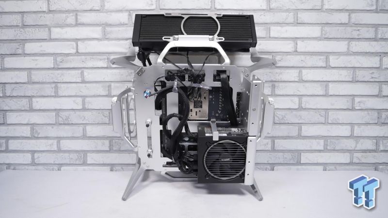 pcper's tweet image. The InWin Shift Case Lets It All Hang Out dlvr.it/TQg7N2
