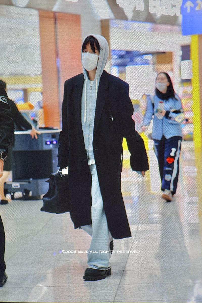 𝒇𝒍𝒖𝒕𝒕𝒆𝒓. tweet media