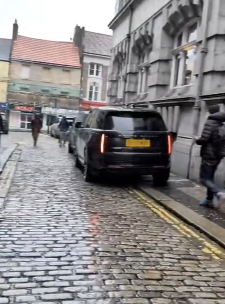 colder_sarcasm's tweet image. Nigel Farage’s crew in yet another parking violation today.