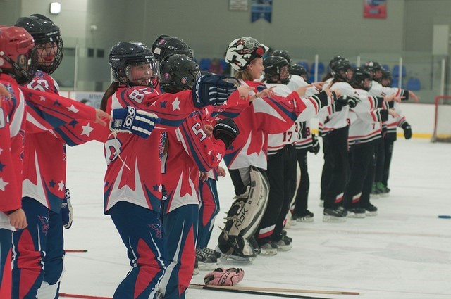 Through YEC, clubs from across the country meet to practise, learn from one another, and build connections beyond the rink. Here’s a throwback to a 2017 YEC exchange, featuring a group during an indoor hockey practice. Visit ymcagta.org/yec/en.