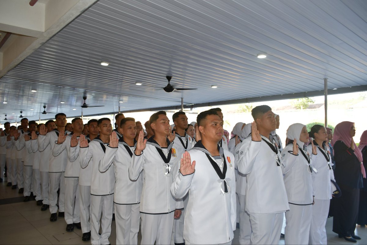 Depot Bekalan Armada Barat tweet media