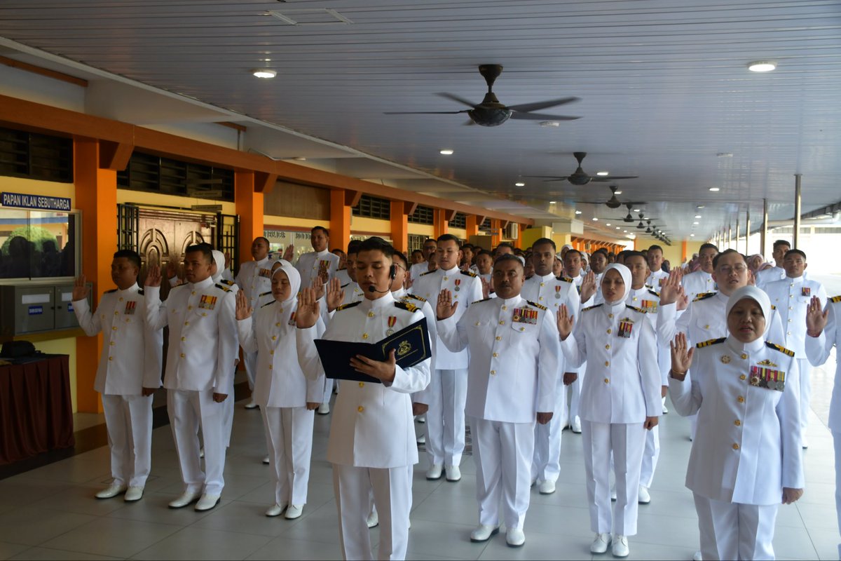 Depot Bekalan Armada Barat tweet media