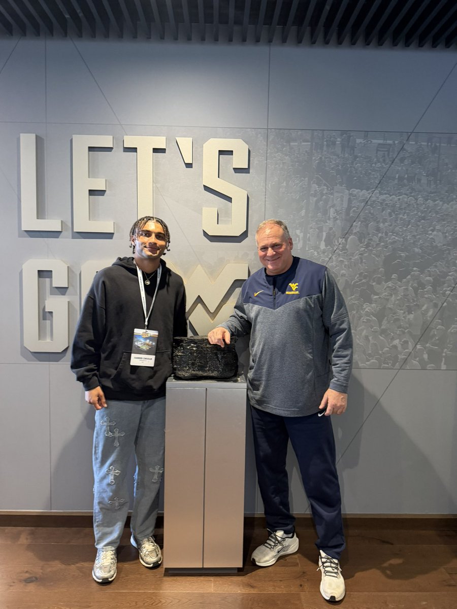 Xander Chisolm tweet media