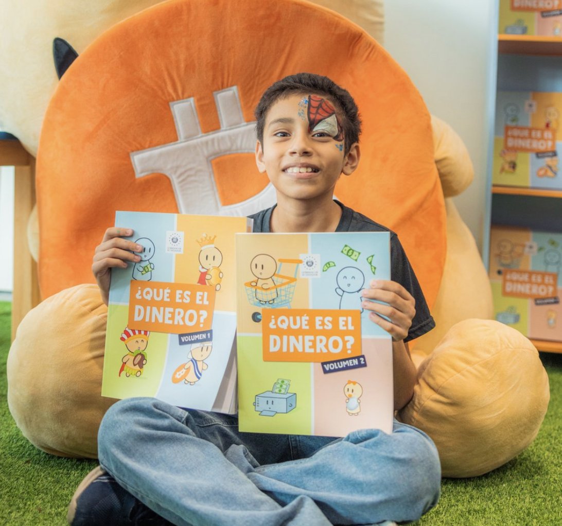 JUST IN: STARTING MONDAY, EL SALVADOR WILL MAKE #BITCOIN EDUCATION MANDATORY FOR ALL 7 AND 8 YEAR OLDS NATIONALLY 

THE FUTURE IS BRIGHT 🔥