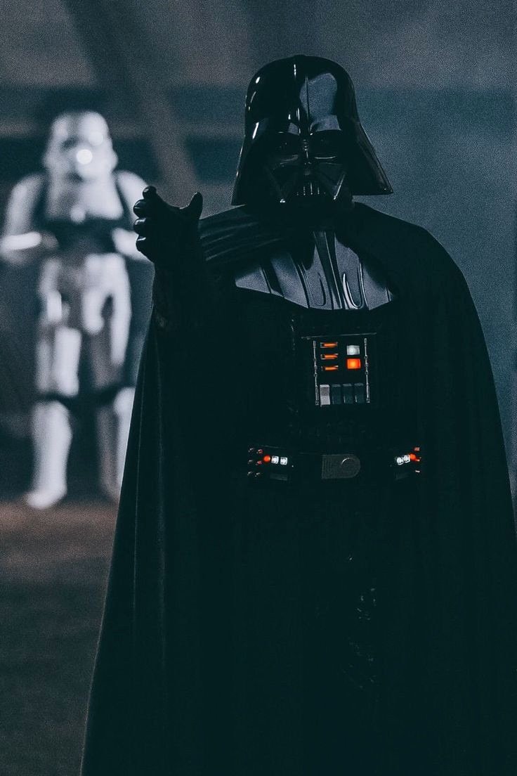 XDarthThunderX's tweet image. The iconic Darth Vader.