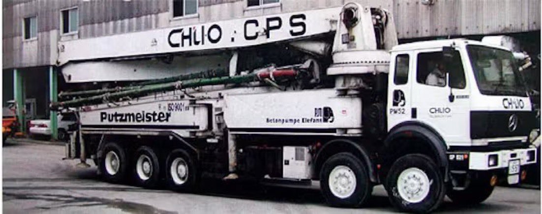 trucknakanohito's tweet image. 東日本大震災が発生した時に原発の冷却に必要だった52メートル級の巨大コンクリートポンプ車は国内に3台しかなかった。そのうち1台を三重県の民間企業が無償で貸すと申し出たが当時の民主党政権が即断せず、結果として注水が遅れた事をワイは忘れてないからな。