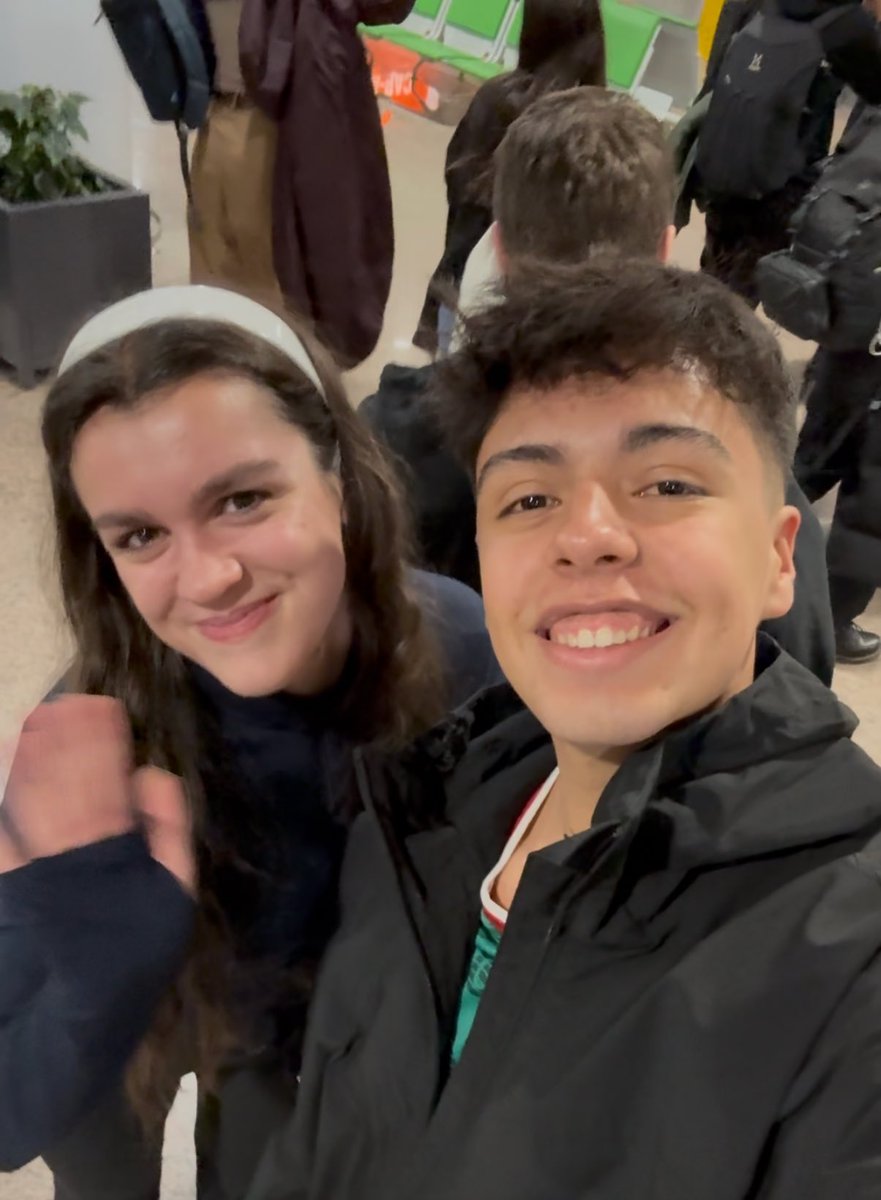 pero como puede ser tan linda #Coruña #amaia