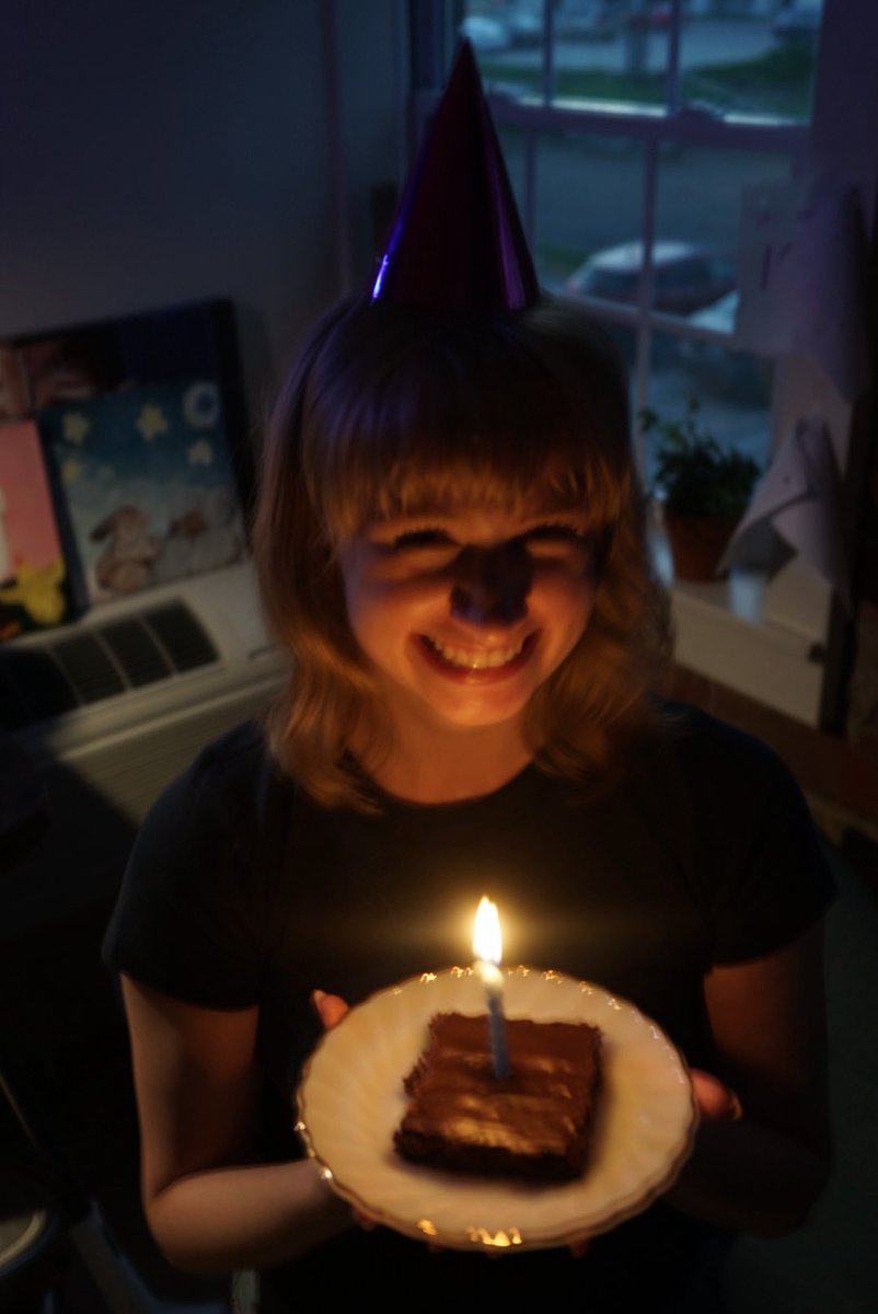 bigsoilfan's tweet photo. birthday pics from last year to celebrate PHIL DAY!!!!!! #phanniefriday #philday https://t.co/2Tc0Kti4fX