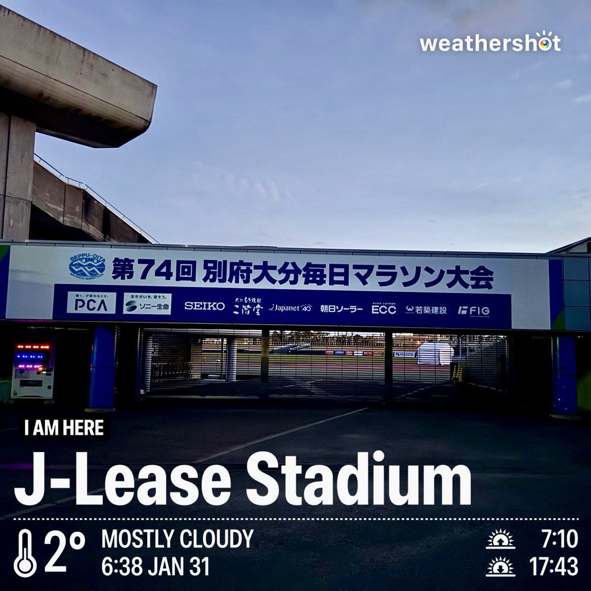 runner_eiki's tweet photo. 平日2連休足👣、昨日は函館から大分に大移動🛫、からの...
今朝は 気温2℃ 風速3m/sの中、朝ラン6.55km♪
別府大分毎日マラソン大会のコース(の一部)をゆるゆるジョグ🏃♂️💦
弁天大橋を渡って、フィニッシュ地点のジェイリーススタジアムまで🏁
#ASICS #MagicSpeed4 👟
#朝ラン
#走れることに感謝 https://t.co/byitCz67v2