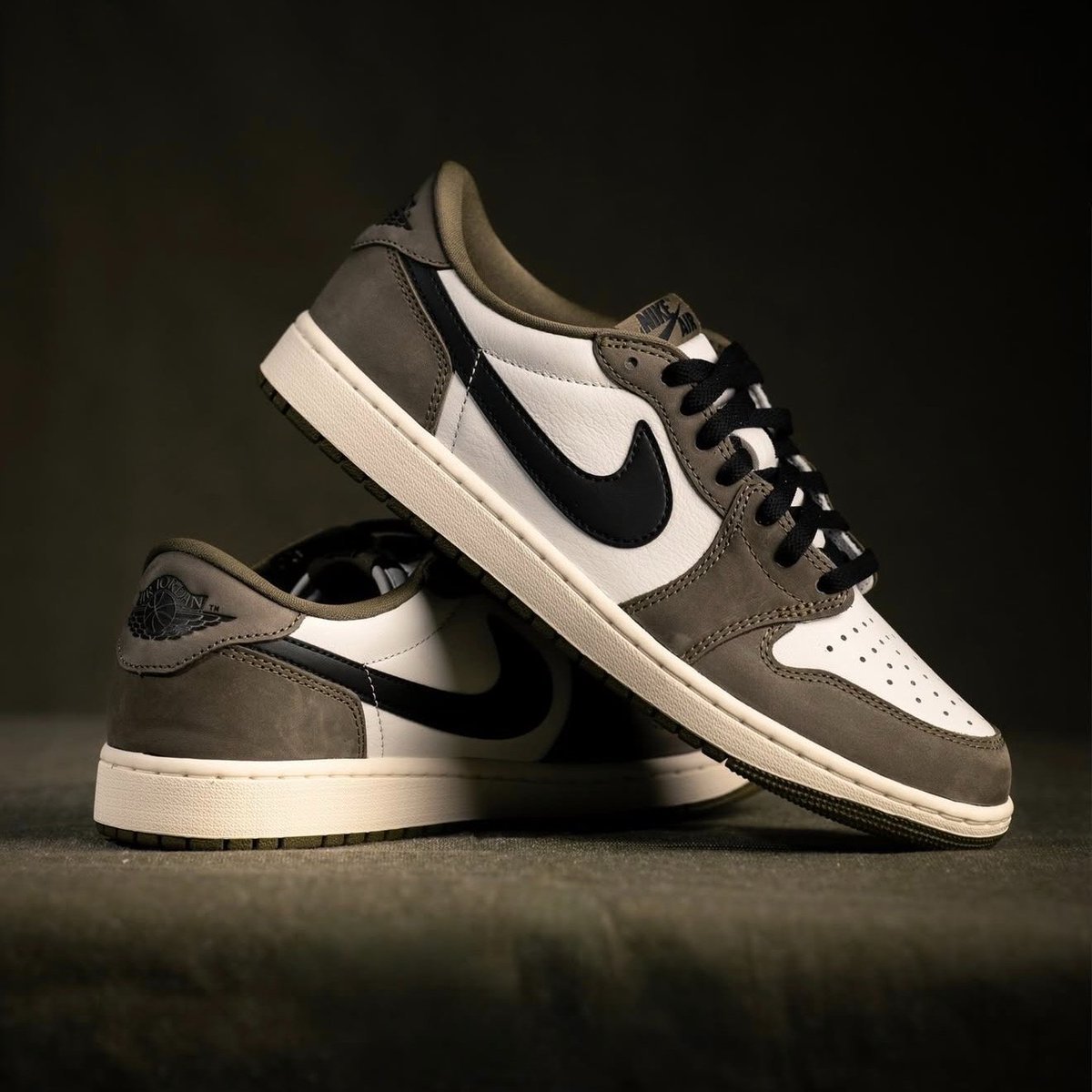 footlocker jordan 1 drop