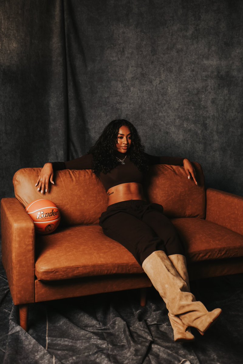 dejakelly25's tweet image. Yours truly 🤎