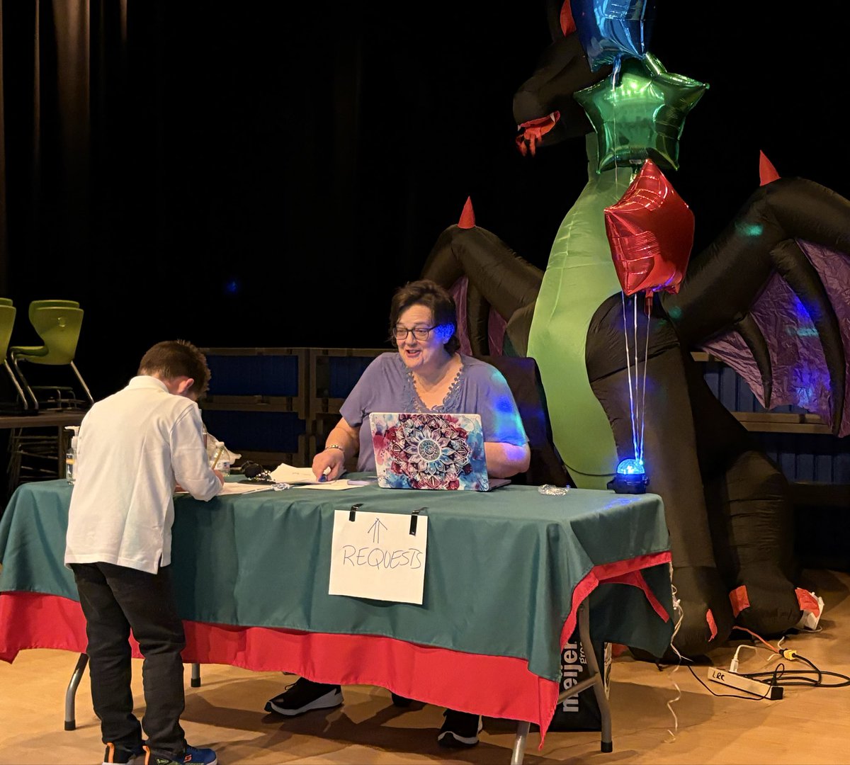 Blanche Sims Elementary tweet media