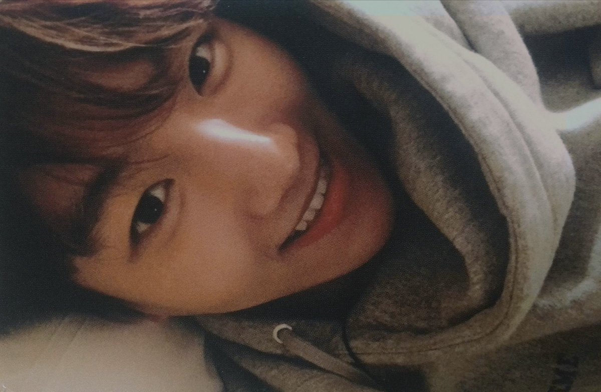 회색후드백현..... 어마무시하다