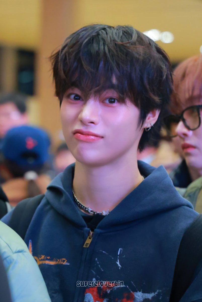 SuperCloverBin tweet media