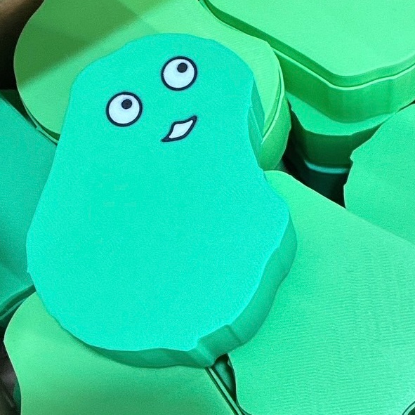 ［ナウル共和国石切参道パビリオン］

本日は10:30より開館、通常より30分遅いオープンとなります。

【新商品】
ナウルくん小物入れが本日より販売開始となります。
皆様のお越しをお待ちしております。