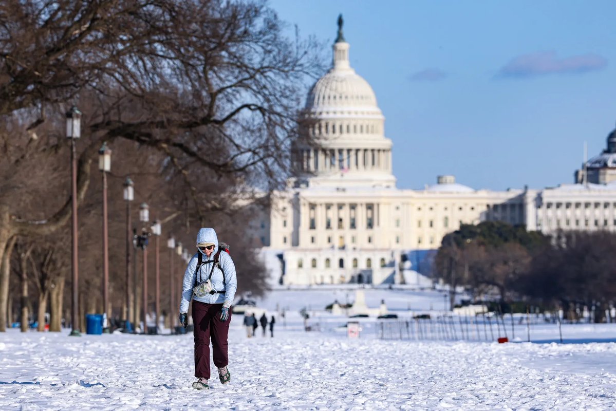 【速報】🇺🇸米国政府が正式に閉鎖されました