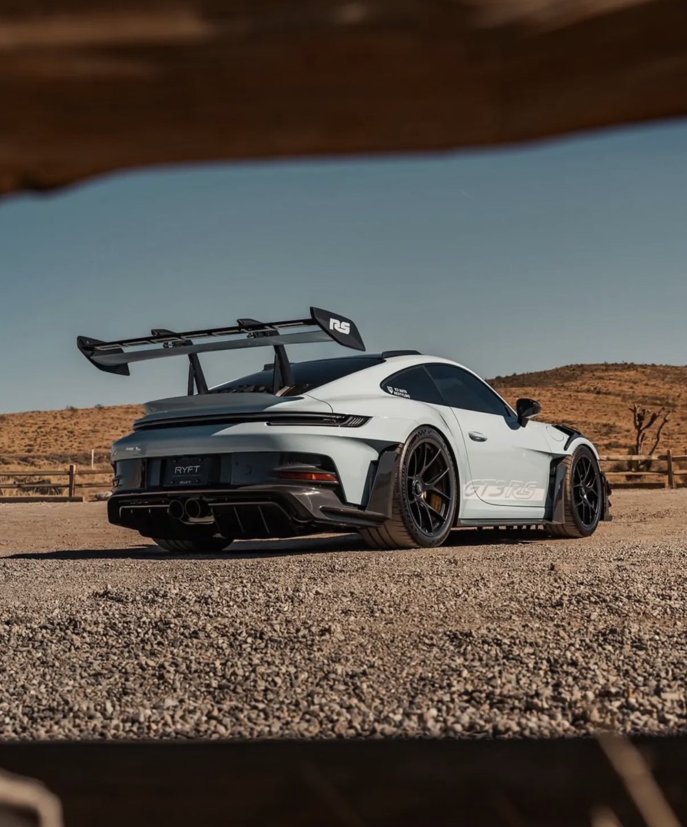 LUX Cars tweet media