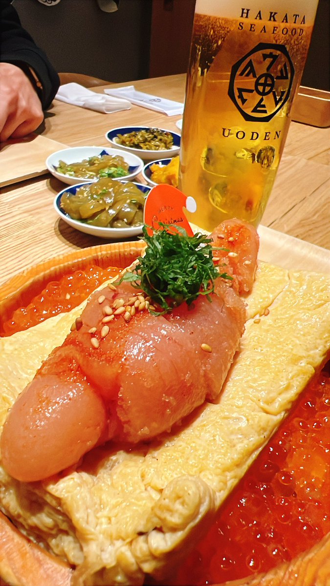 pon_webdesign's tweet photo. 今日は歯の定期検診に歯医者さんへ🦷

歯の資産価値は1本100万円、口全体で約3000万円とも言われてるので、3ヶ月に一回3,000円、年12,000円で資産を保てると思うと安いですね✨

美味しいご飯をいつまでも自分の歯で美味しく食べられたら幸せです🤤♡ https://t.co/DdvmcK62RL