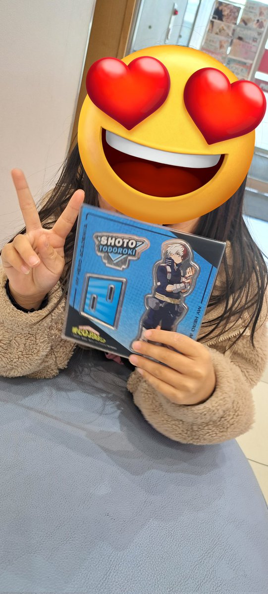 hydeaddict1122's tweet photo. ヲタ親の力じゃないか！！！
(娘の推しがでるまで帰れません実行の末) https://t.co/XghiG8XNbQ