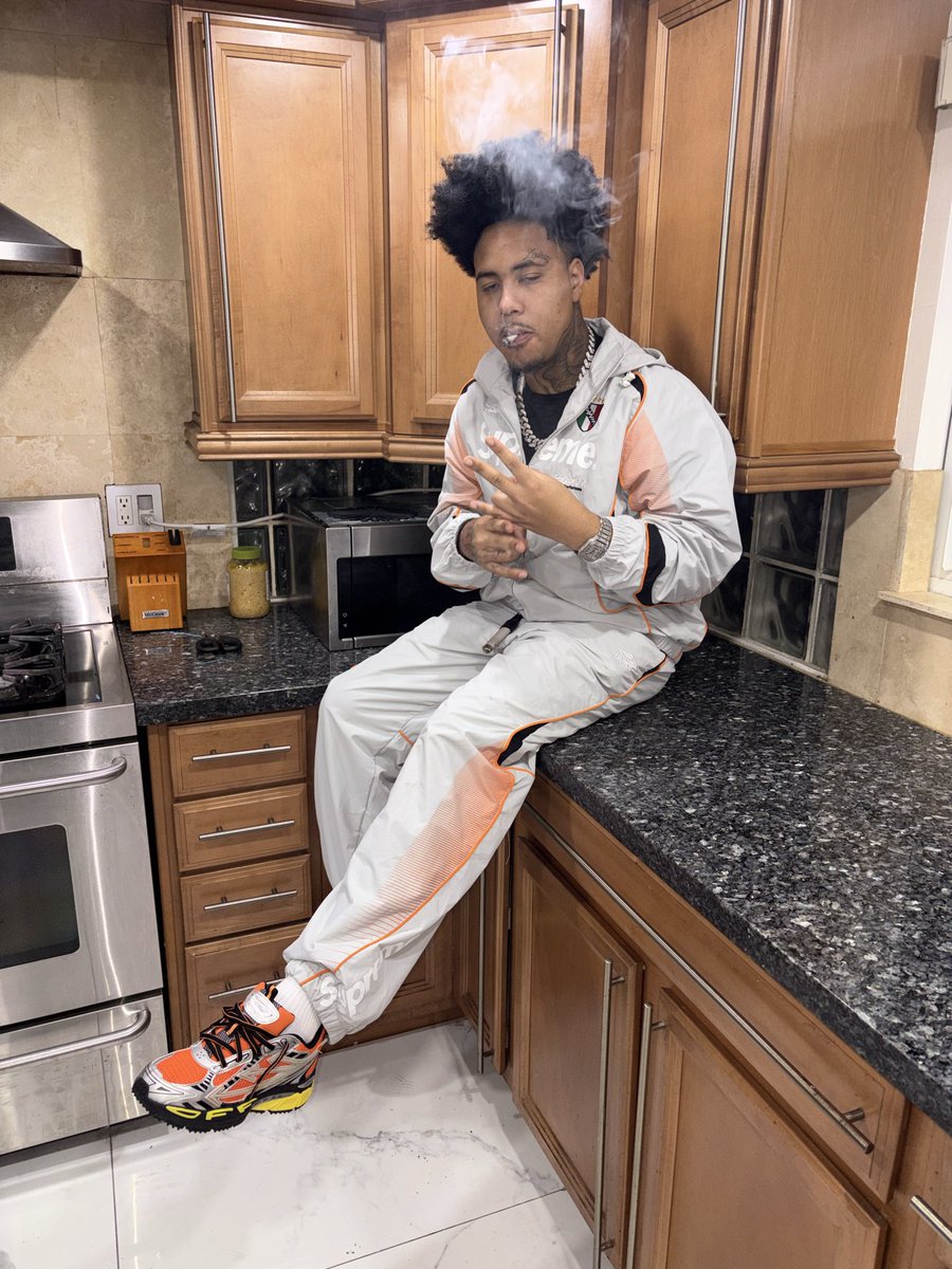 It’s 50tyy🅱️ tweet media