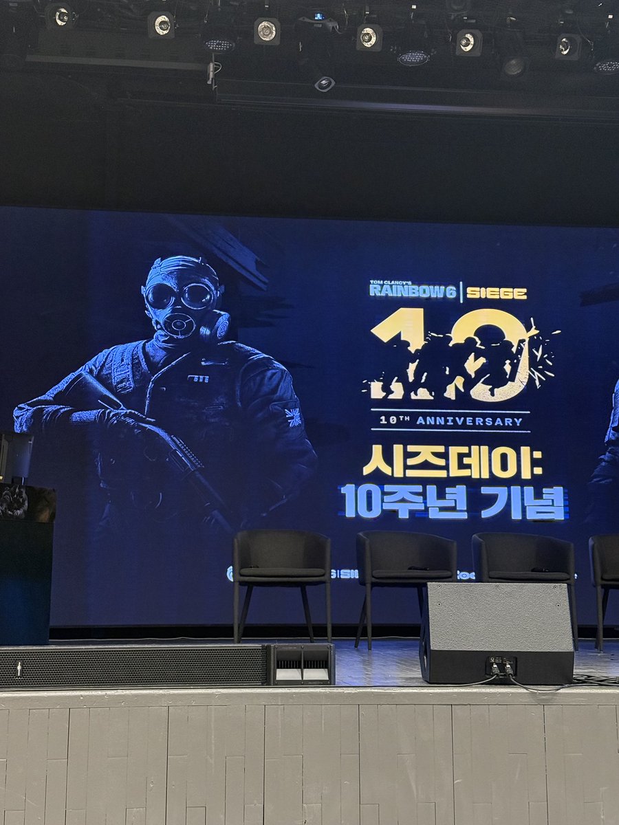 이렇게 격식있는 자리였으면 안왔어..,