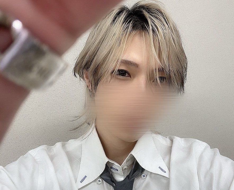 奈 tweet media