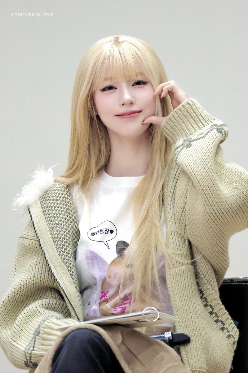 SweetDream_YJ's tweet photo. 260131
항상 행복하길🥹✨

#아이들 #idle #미연 #MIYEON https://t.co/84yfKmHfSA