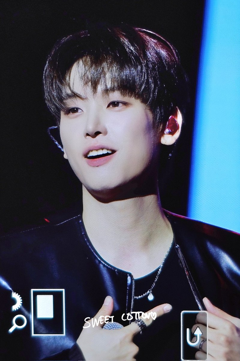 SWEETCOTTON_07's tweet photo. 260131 FIRST MUSIC STATION

락스타🤟🤟

#SF9 #인성 #INSEONG #インソン https://t.co/imWfhgOPT2